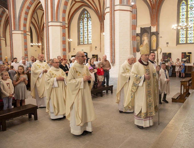 Msza św. rozpoczynająca Marsz dla Życia i Rodziny