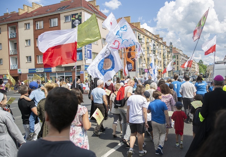 Koszaliński Marsz dla Życia i Rodziny, cz. 1