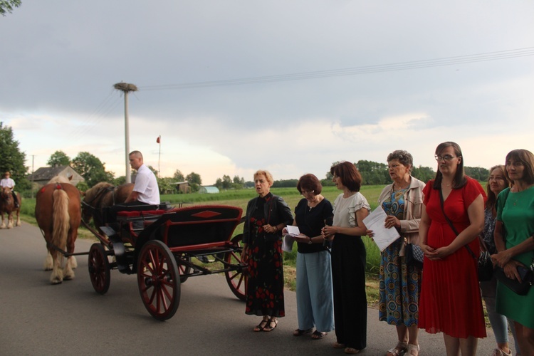 Sońsk. Poświęcenie pól z biskupem