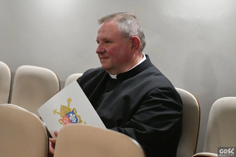 Dekrety dla proboszczów i administratorów 