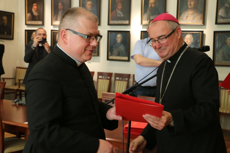 Płock. Zmiany wikariuszowskie