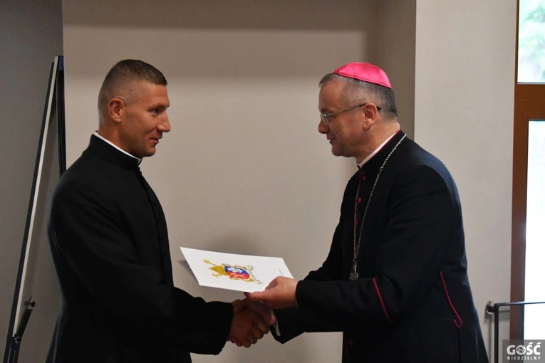 Zmiany kapłańskie wśród wikariuszy