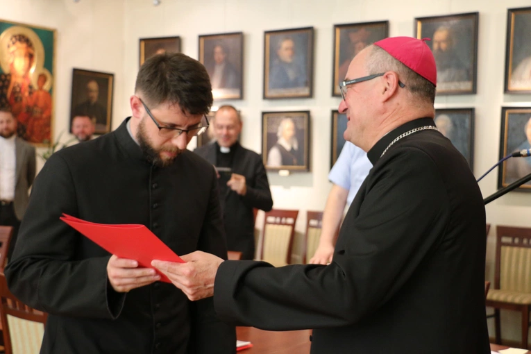 Płock. Zmiany wikariuszowskie