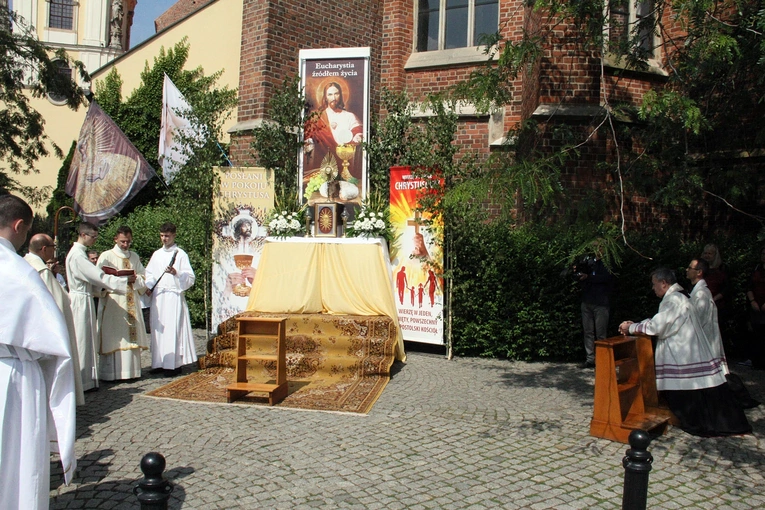 Boże Ciało - procesja główna Wrocław 2024