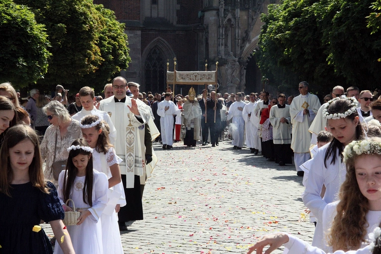 Boże Ciało - procesja główna Wrocław 2024