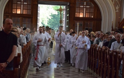 Procesja Bożego Ciała przeszła od katedry do fary.