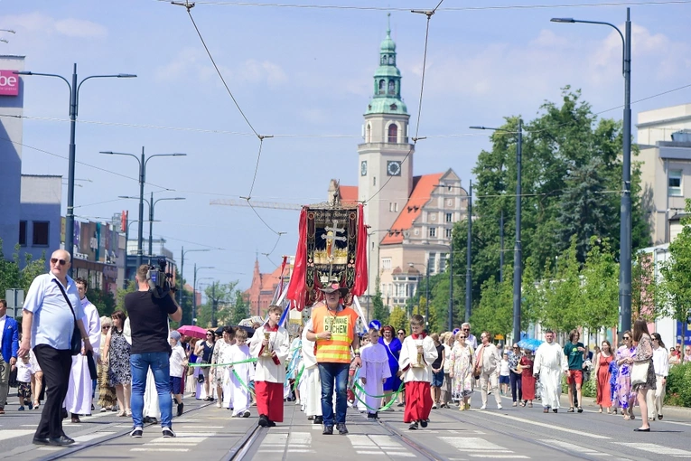 Olsztyn. Uroczystość Najświętszego Ciała i Krwi Chrystusa