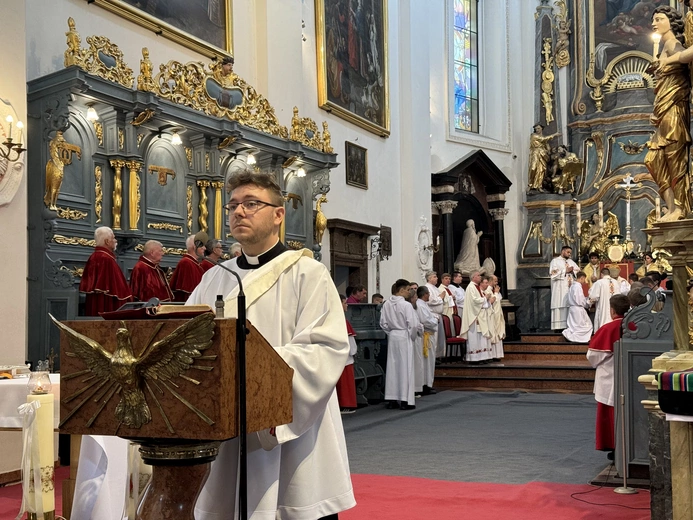 Boże Ciało w Łowiczu - Msza św.