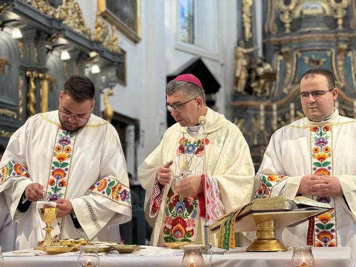 Boże Ciało w Łowiczu - Msza św.