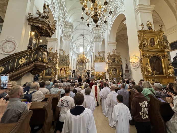 Boże Ciało w Łowiczu - Msza św.