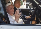 Papież do młodych kapłanów: z kryzysu nie wychodzi się samemu