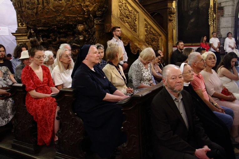 Erygowanie sanktuarium Najświętszej Eucharystii w bazylice Bożego Ciała