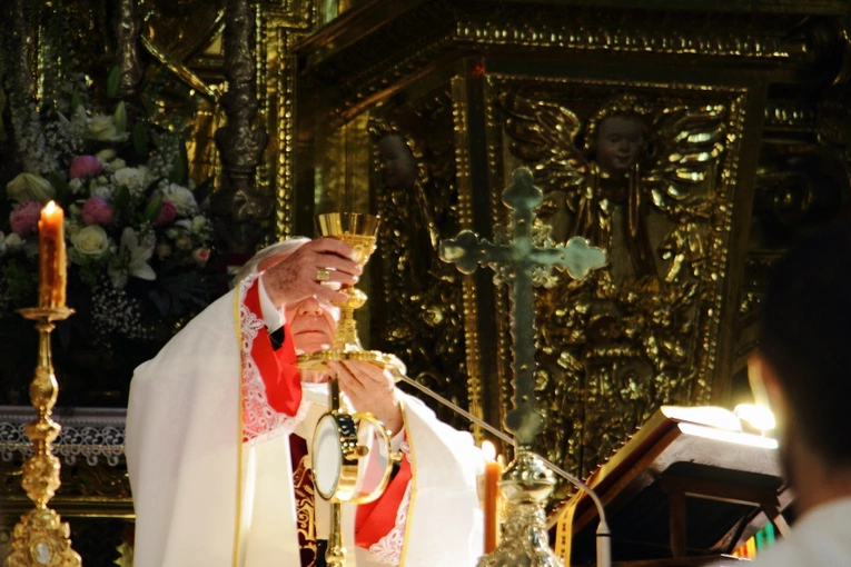 Erygowanie sanktuarium Najświętszej Eucharystii w bazylice Bożego Ciała