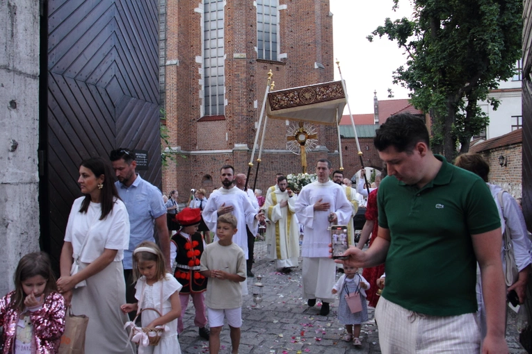 Erygowanie sanktuarium Najświętszej Eucharystii w bazylice Bożego Ciała