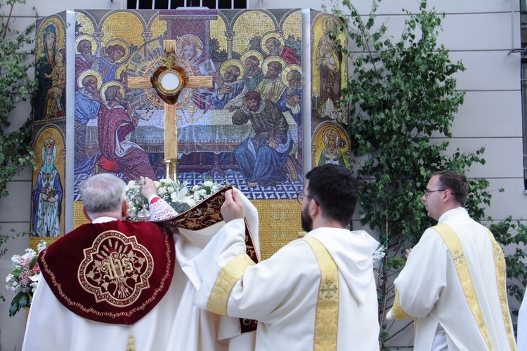 Erygowanie sanktuarium Najświętszej Eucharystii w bazylice Bożego Ciała