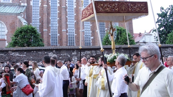 Erygowanie sanktuarium Najświętszej Eucharystii w bazylice Bożego Ciała