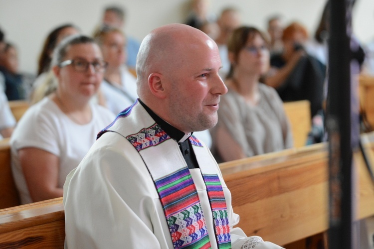 Uwielbienie w wieczór Bożego Ciała w Opolu