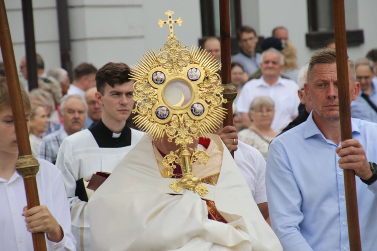 Płock. Boże Ciało na Starym Mieście