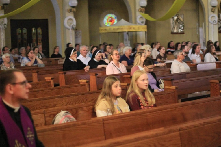 Raciborski wieczór uwielbienia w Boże Ciało