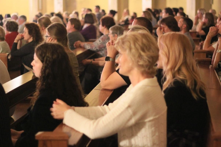 Raciborski wieczór uwielbienia w Boże Ciało