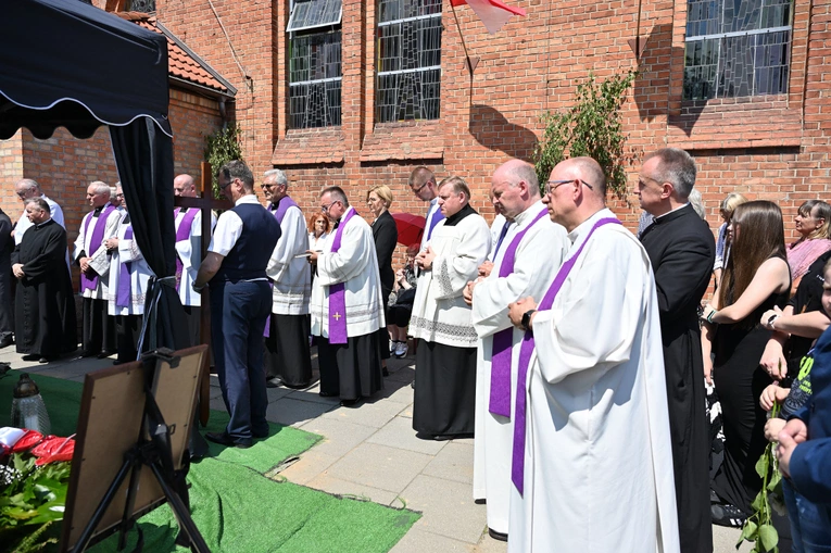 Ostatnia droga śp. ks. Marka Boniewicza