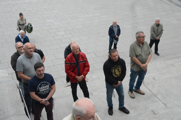 Męski Różaniec w Opolu