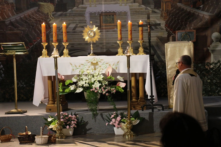 Płock. Dzień Dziecka w ogrodzie biskupim