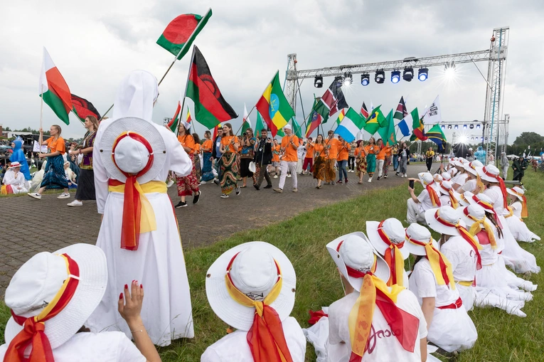 Kościół młodych na Polach Lednickich