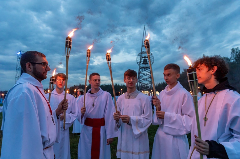 Kościół młodych na Polach Lednickich