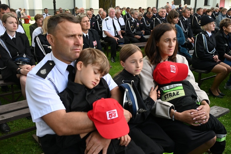 Strażacy i motocykliści dojechali do Gaździny Podhala 