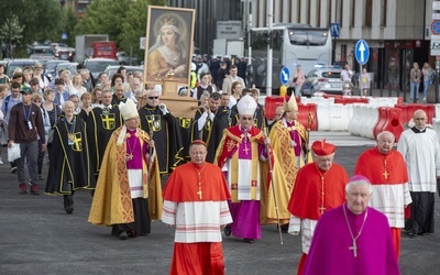 Kard. Ryś w XVII Święto Dziękczynienia: Patrzmy sercem jak św. Jadwiga