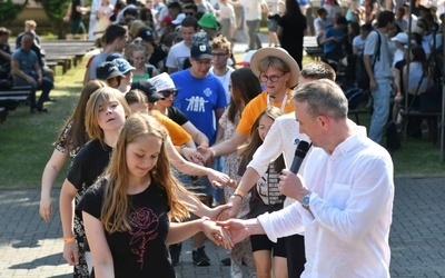 Chcecie na nowo rozpalić w sobie Boże światło? Koniecznie przybywajcie do Rokitna!