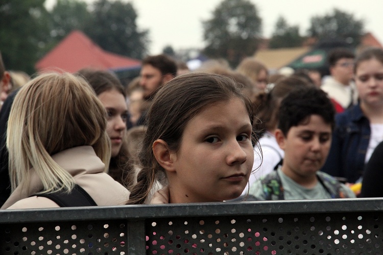 Spotkanie młodych w Ziębicach - koncert Arkadio