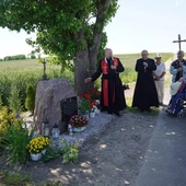 Pielgrzymka do miejsca męczeństwa i grobu bł. M. Acutiny