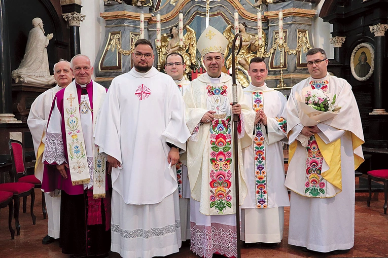 Do grona kapłanów diecezji łowickiej dołączył ks. Mateusz Ender.