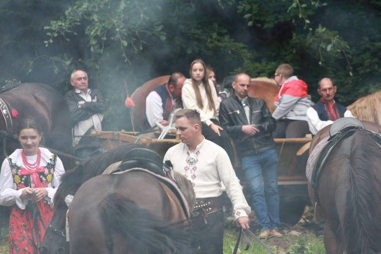 Msza św. przy kapliczce 