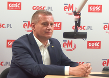 Marcin Sypniewski: Żołnierz ma mieć prawo do użycia broni wobec osób atakujących polską granicę