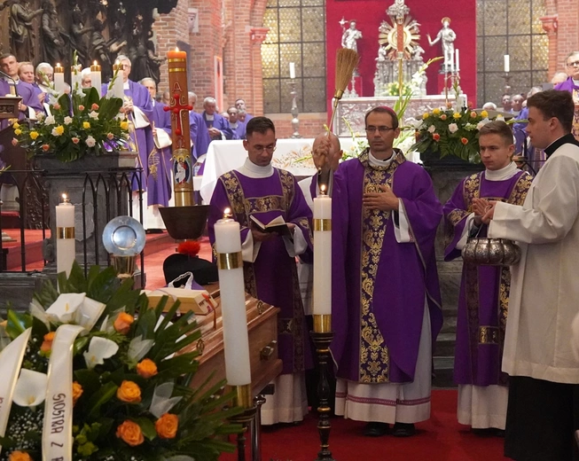Msza św. pogrzebowa w intencji śp. ks. prałata Stanisława Paszkowskiego
