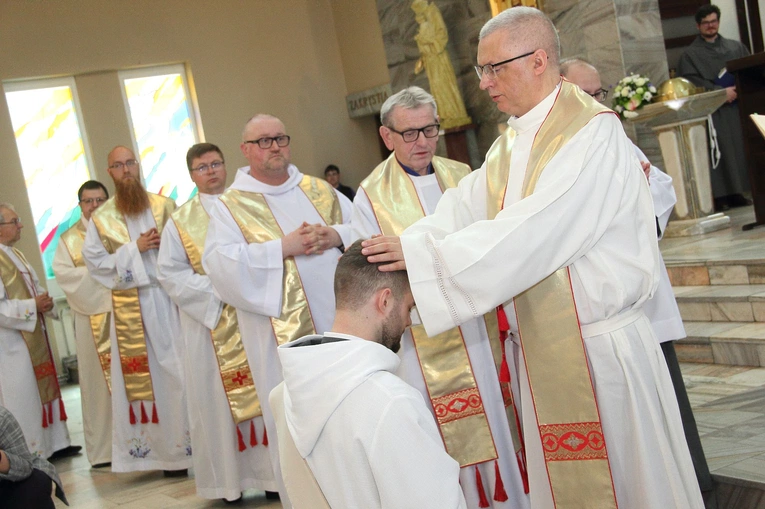 Sakrament święceń prezbiteratu br. Wojciecha Szutowicza