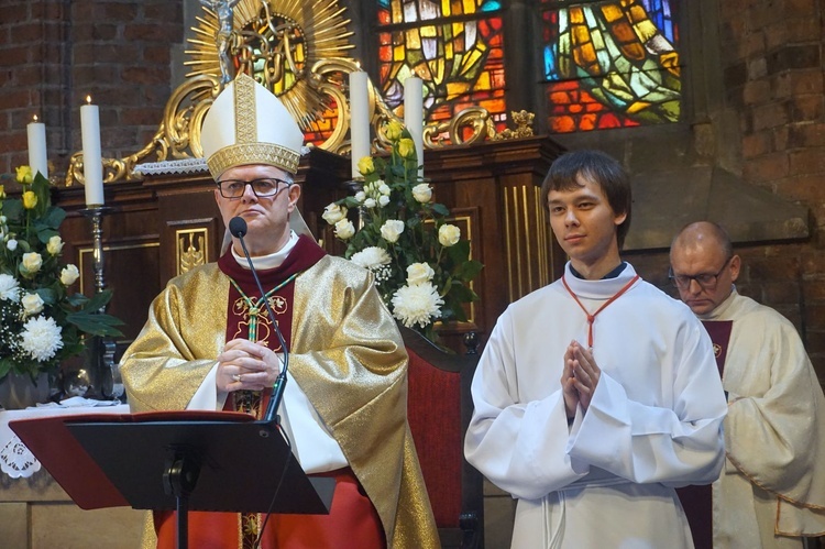 Pielgrzymka rodzin do sanktuarium Matki Bożej Pokornej