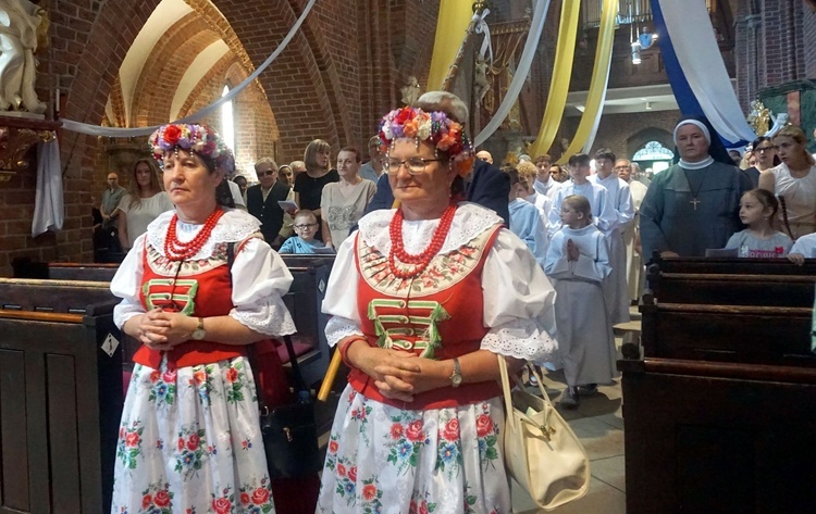 Pielgrzymka rodzin do sanktuarium Matki Bożej Pokornej