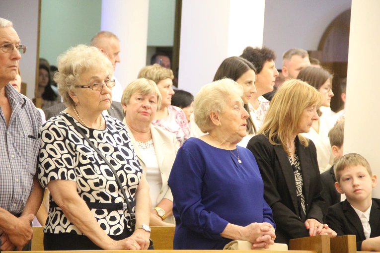Tarnów. Błogosławieństwo nadzwyczajnych szafarzy Komunii św. 2024