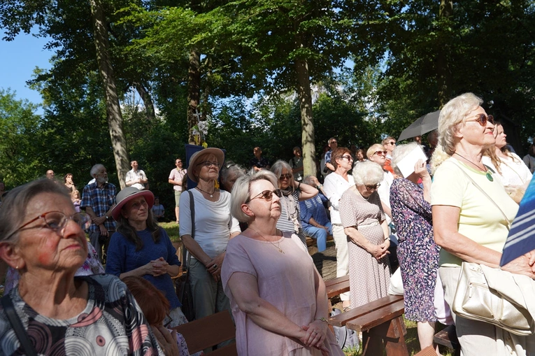 Inauguracja sanktuarium NMP Osobowickiej na Świętym Wzgórzu
