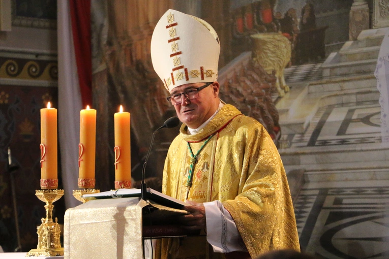 Płock. Święcenia kapłańskie