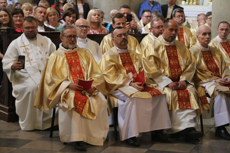 Płock. Święcenia kapłańskie