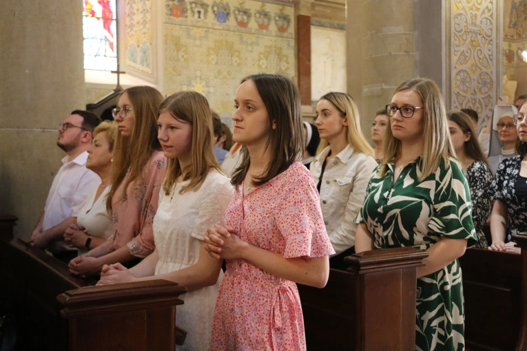 Płock. Święcenia kapłańskie
