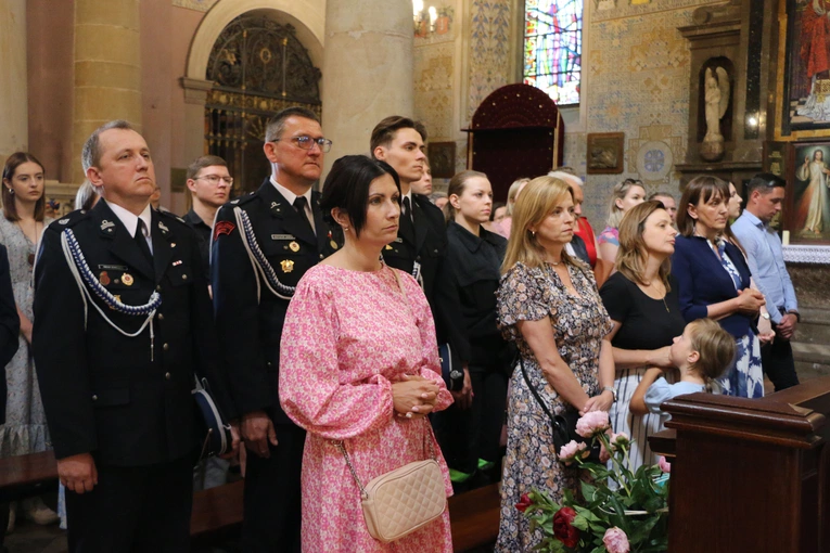 Płock. Święcenia kapłańskie