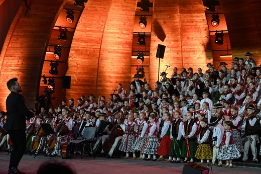 Mała Armia Janosika w rabczańskim amfiteatrze