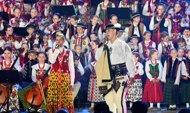 Rabka-Zdrój. V Największa Góralska Majówka w Polsce