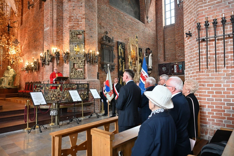 Uroczystości 40. rocznicy śmierci bł. Jerzego Popiełuszki w bazylice św. Brygidy